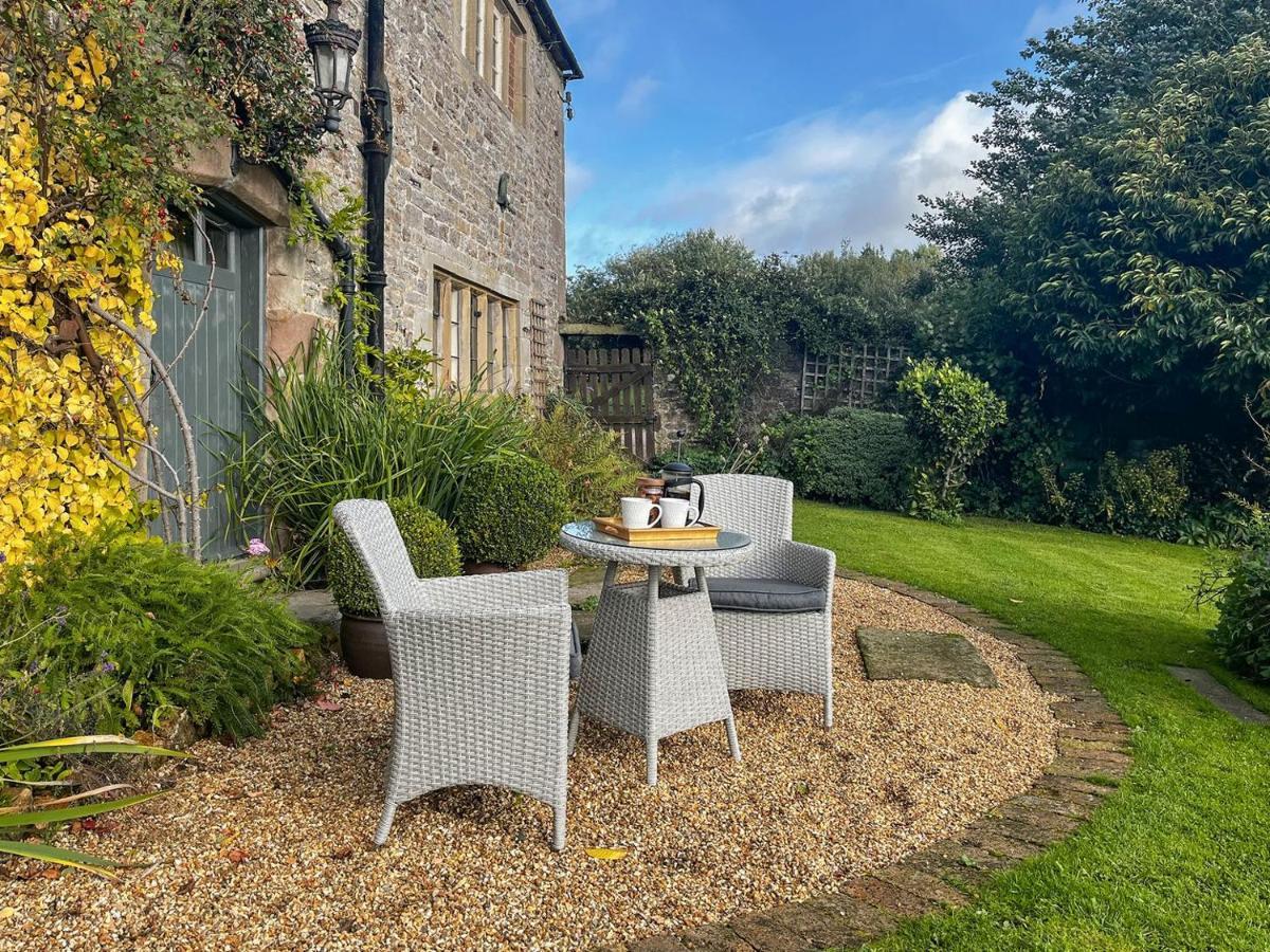 Lea Hall Farmhouse Tissington Kültér fotó